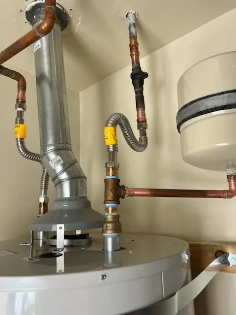 Water heater installation and plumbing repair in Village of Valleybrook